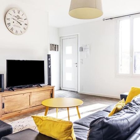 Maison Familiale En Pierre A 10 Min De Bordeaux Bassens  Zewnętrze zdjęcie